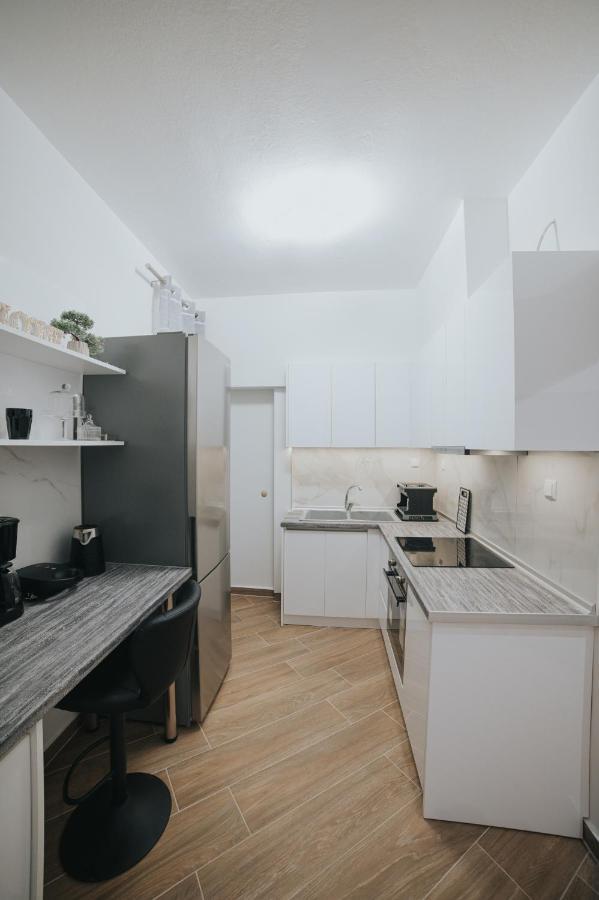 Comfy And Stylish Apartment Szaloniki Kültér fotó